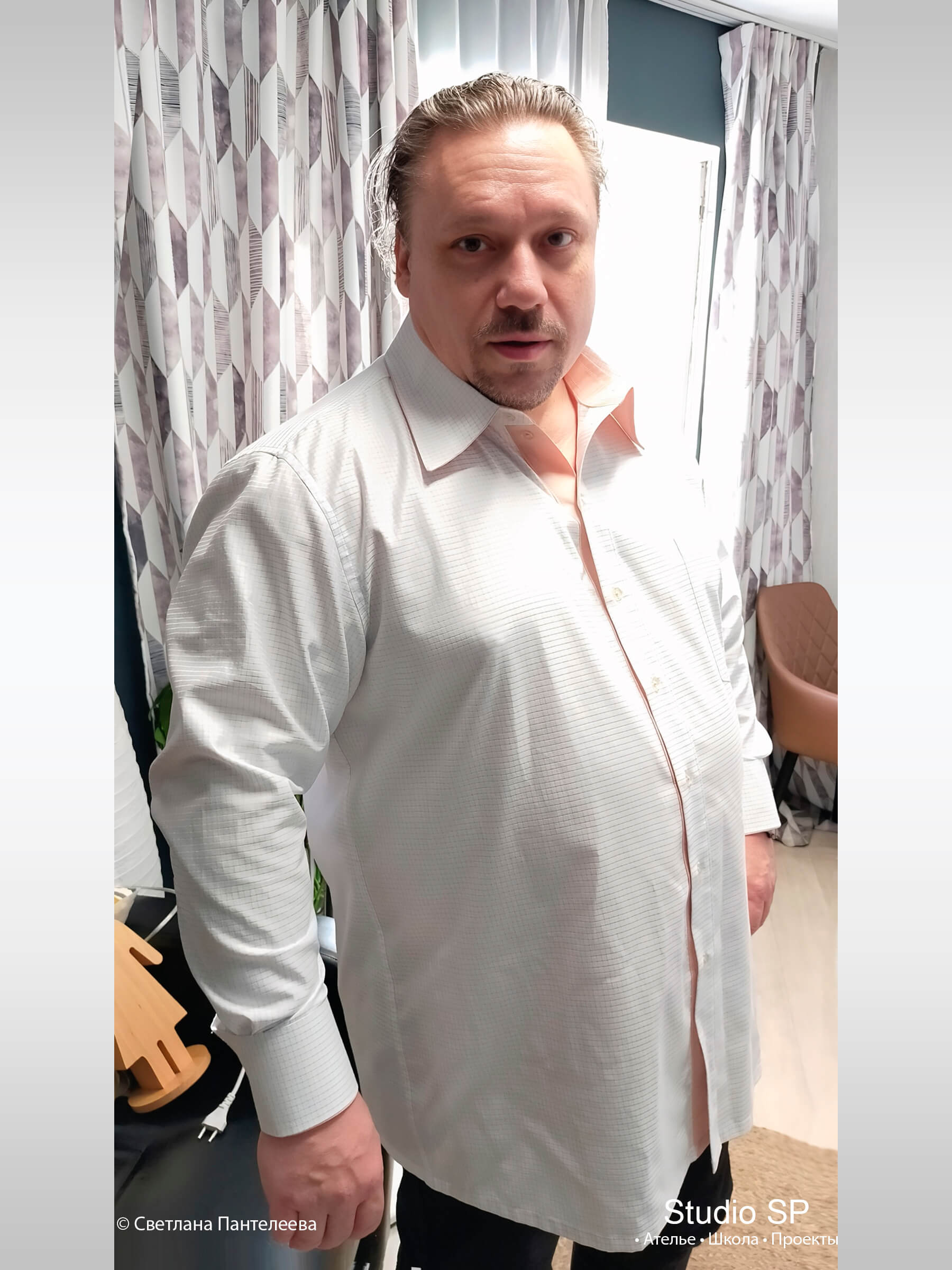 Рубашка с декоративными деталями